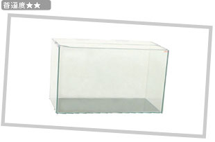 ���̒��̃K���Xglass